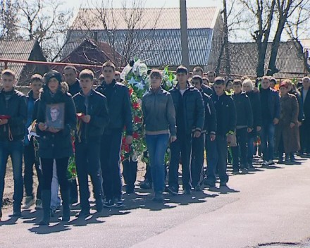 Красноармейск простился с молодым боксером Равшаном Тураджовым (ФОТО)