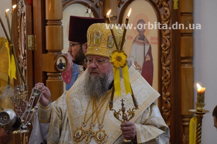 Освящение храма святых равноапостольных царей Константина и Елены Освящение храма святых равноапостольных царей Константина и Елены