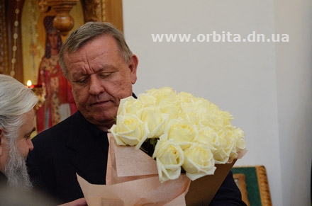 Освящение храма святых равноапостольных царей Константина и Елены Освящение храма святых равноапостольных царей Константина и Елены