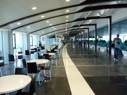 В Донецке открыли железнодорожный вокзал В Донецке открыли железнодорожный вокзал