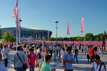 На два матча Евро-2012 в Донецк прибыли более 70 тысяч фанов