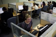 Жителям Донетчины поможет решить проблемы Контактный центр. Фото М. Каргапольцев