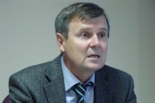 БЮТ подал в суд на Литвина и Мартынюка из-за "языкового" закона