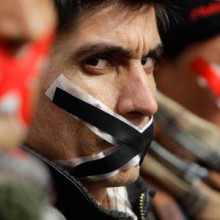 В. Журавский решил отозвать свой законопроект о "клевете"