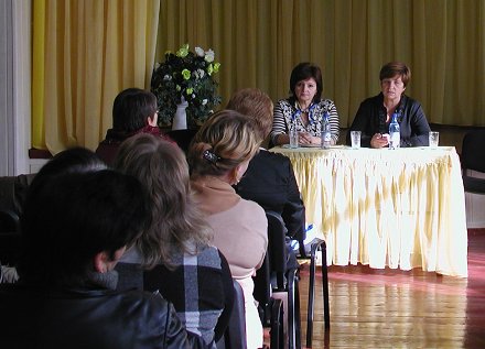 Слушали, отвечали, разъясняли
