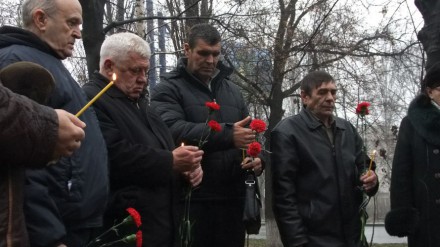 В Донецке чернобыльцы провели панихиду, посвященную годовщине смерти Геннадия Коноплева 