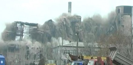 В Горловке взорвали цех ртутного комбината 