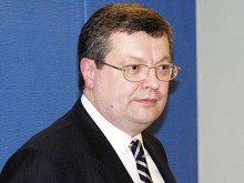 Константин Грищенко уволен с поста министра иностранных дел