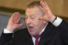 Жириновского в Киеве забросали капустой