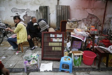 В Китае произошло мощное землетрясение. Более 200 погибших и 11,5 тыс. раненых (ФОТО)