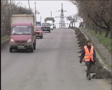 ГАИ до конца апреля проверит состояние украинских дорог