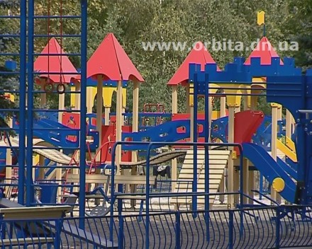 Завтра в Красноармейске откроют современную детскую площадку (ФОТО)