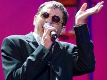 Григорию Лепсу запретили петь 