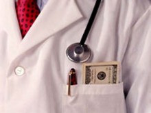 Минздрав просит сообщать о коррупции во время медосмотров