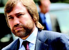 Миллиардер Новинский вступил в Партию регионов