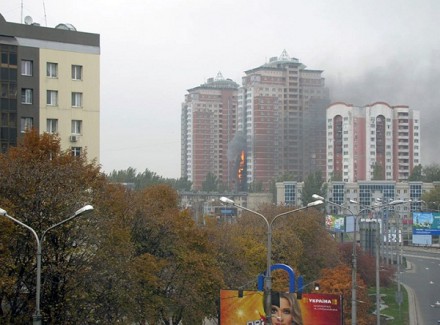 В центре Донецка горела элитная жилая новостройка