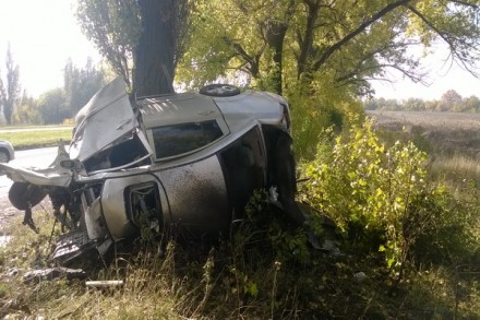 В результате ДТП между Донецком и Мариуполем погибли 4 человека