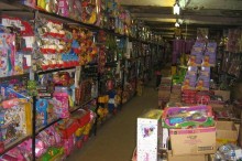 В Донецке обнаружили склад контрабандных игрушек на 10 млн. грн.