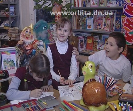 Сегодня красноармейские папы читали своим малышам сказки