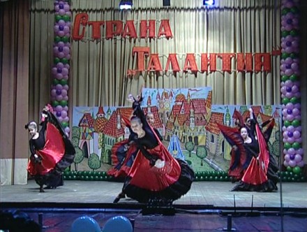 В Новогродовском Доме детского творчества состоялся отчетный концерт