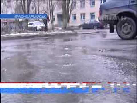 Есть воды подземные, а на проспекте Шахтостроителей – «фундаментные»