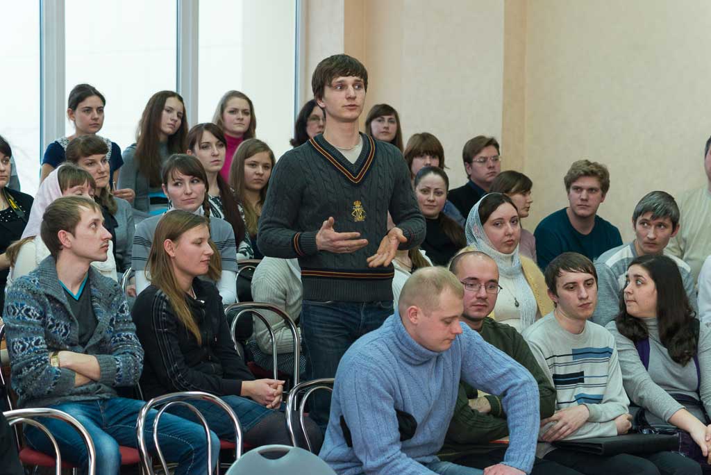 В Донецке прошел молодежный православный форум