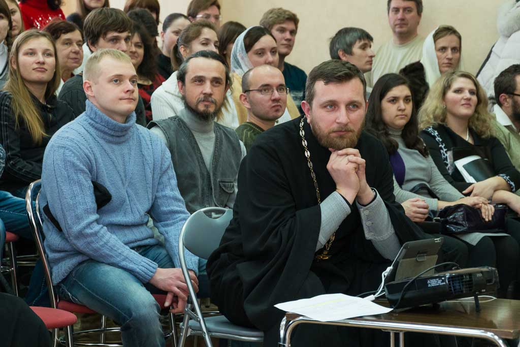 В Донецке прошел молодежный православный форум