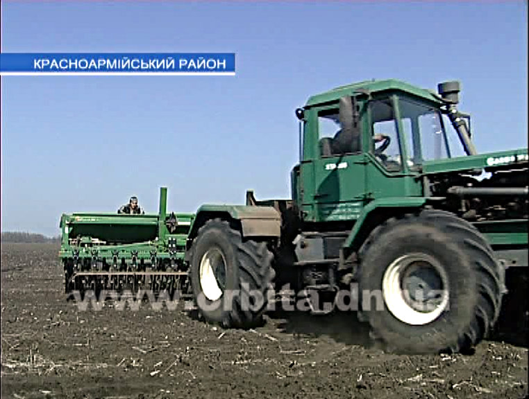 Аграрии спешат завершить весенне-полевые работы