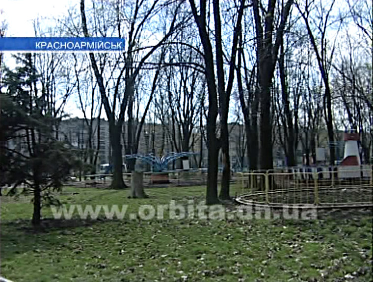 Кинотеатр «Мир» и три городских парка снова на балансе города