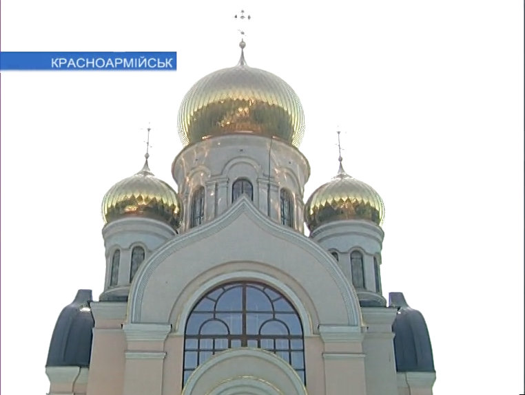 Красноармейские верующие молятся о мире