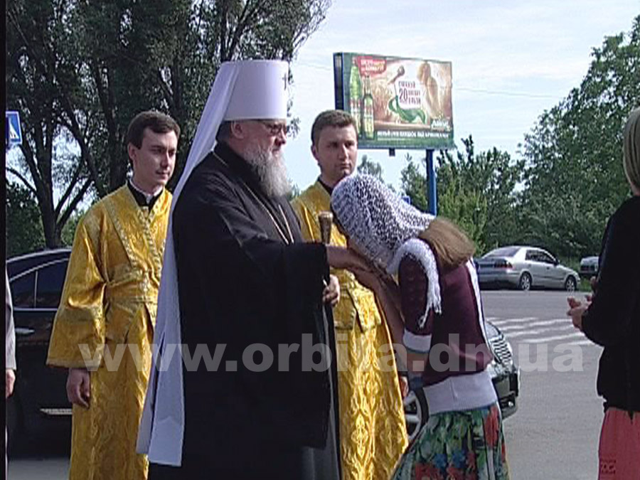 В день памяти Святых Константина и Елены Красноармейск посетил Митрополит Иларион