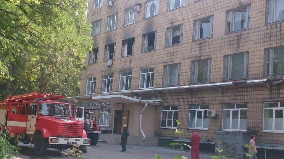 10585473_787153671335157_1719910655_n