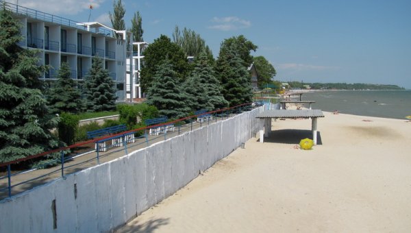 Azov1