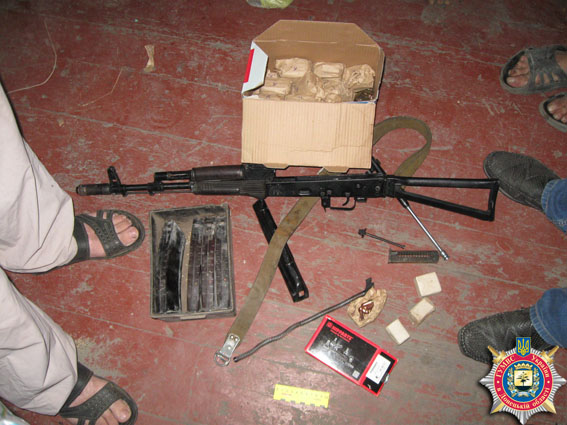 PM905image001