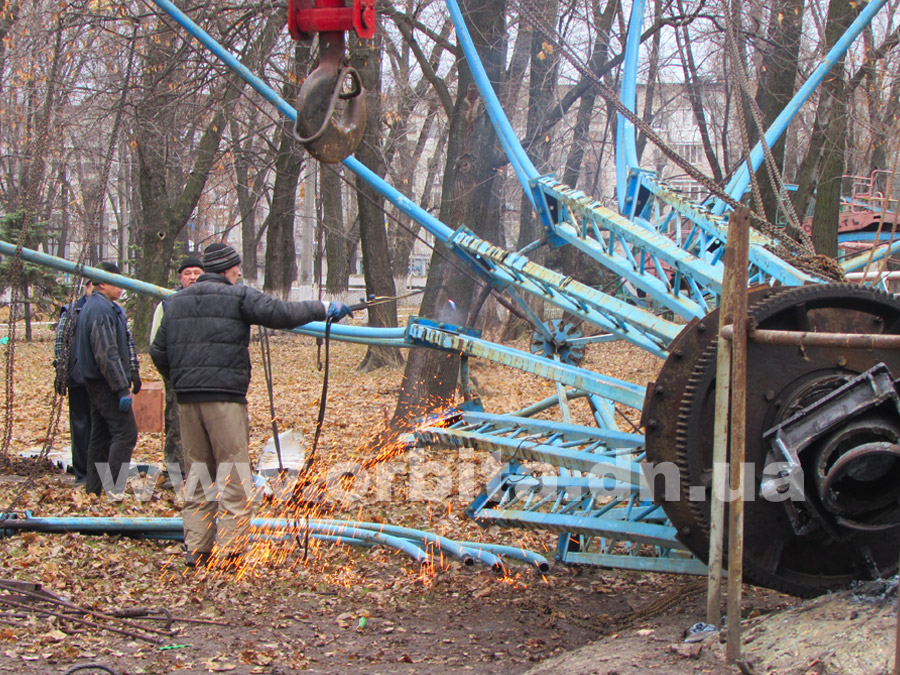 Park_demontaj_attrakc07