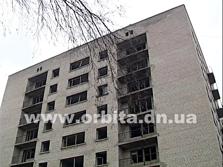 Заброшенное общежитие в микрорайоне «Шахтерский» планируется вернуть городу