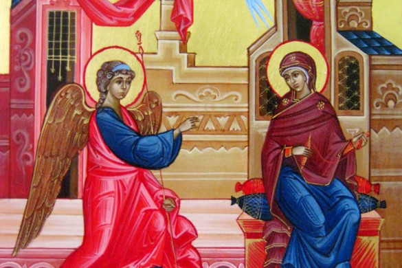 В Селидово в честь Благовещения в небо выпустили голубей