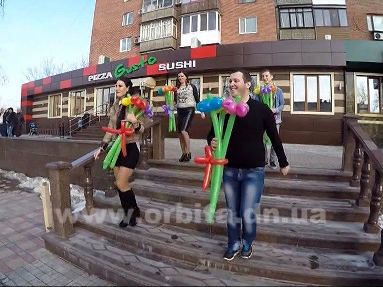 Флешмоб и… предложение руки и сердца