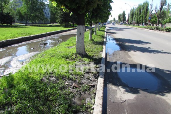 В Красноармейске взялись за проблему забитых ливневок