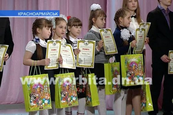 В ДК ШУ «Покровское» прошел «Журавлиный бал»