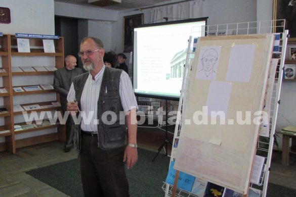 В Красноармейской библиотеке прошел «Театр одной картины»
