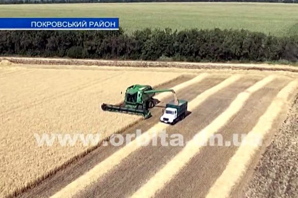 В Покровском районе началась уборочная