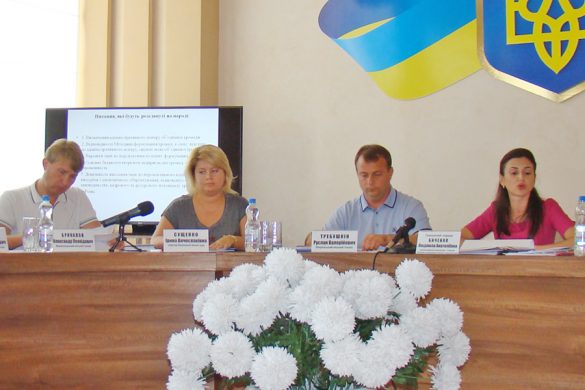 В Покровске вновь говорили об объединении громад