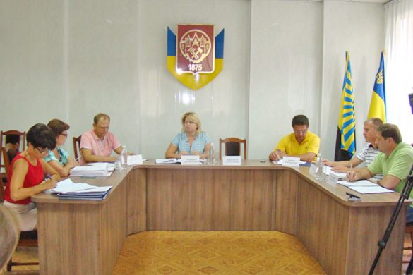 В Покровском исполкоме говорили о школе, экономике и многом другом