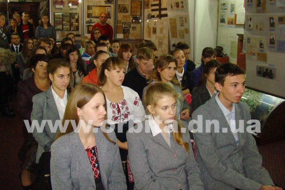 75 лет трагедии: в Покровске вспоминали о событиях в Бабьем Яру