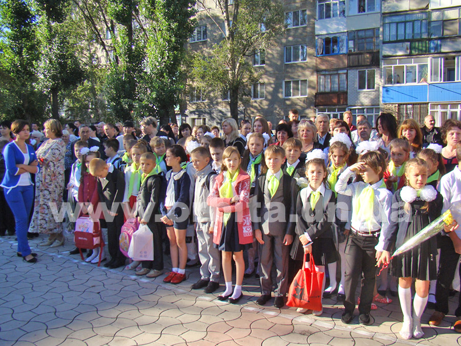 PervyZvonok9shkola08