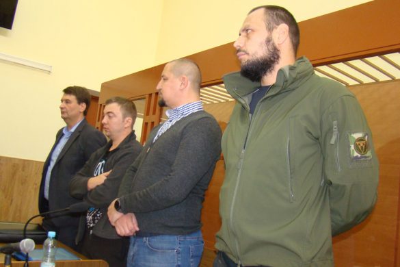 Что решил сегодня суд, рассматривая дело о разбойных нападениях?