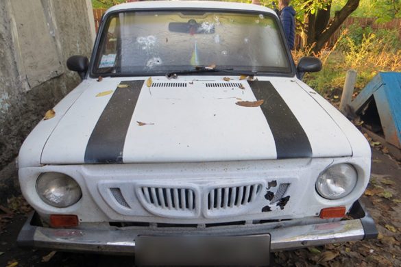 У селищі Шевченка розстріляли автівку