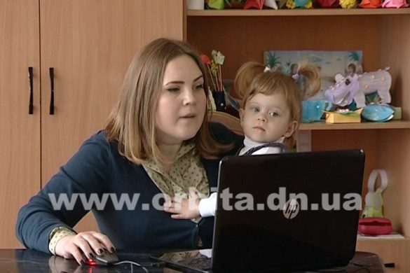 Трендовые открытки делают в компьютере