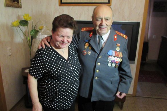 Почетного гражданина Эдуарда Онищенко торжественно поздравили с 78-летием